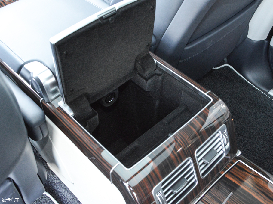 2017 3.0 V6 焓(chung)L