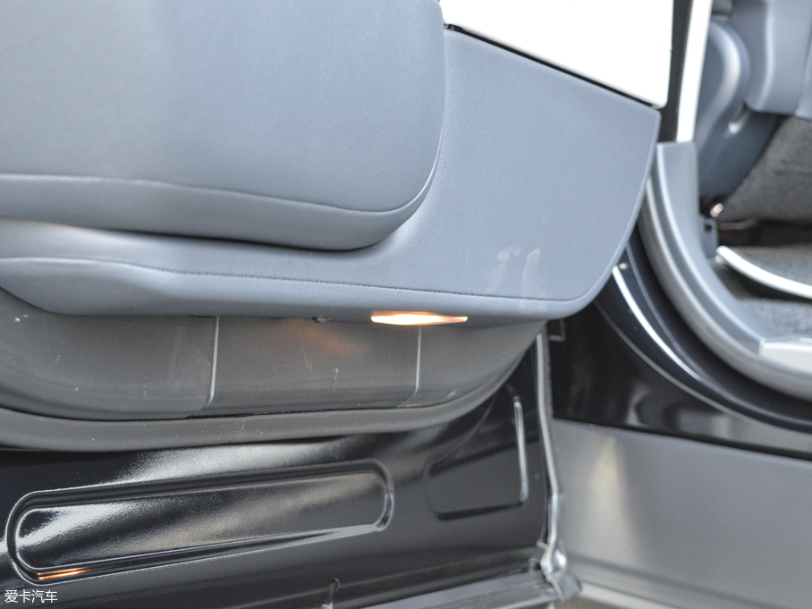 2017 3.0 V6 焓(chung)L(zhng)