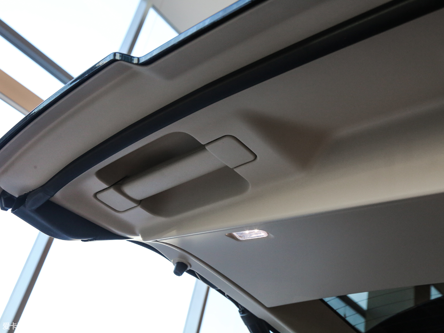 2017 5.0 V8 焓(chung)L