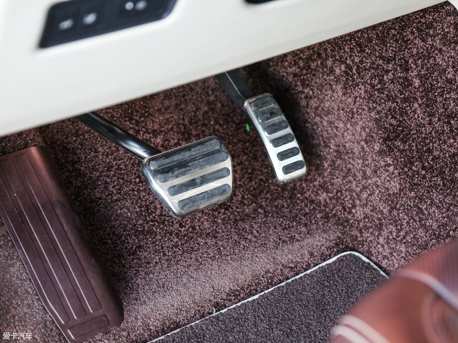 2017 5.0 V8 焓(chung)L