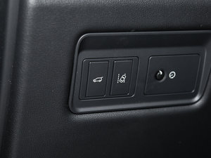 2017款3.0 V6 Vogue 标准轴距 中控区