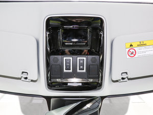2017款3.0 V6 Vogue 标准轴距 空间座椅