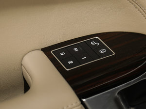 20173.0 V6 Vogue L g