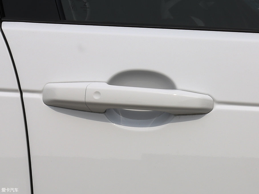 2017l(f)F(xin) 3.0 V6 HSE