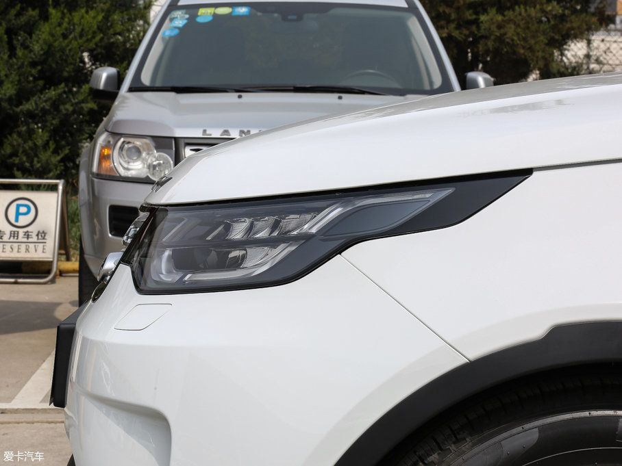 2017l(f)F(xin) 3.0 V6 HSE