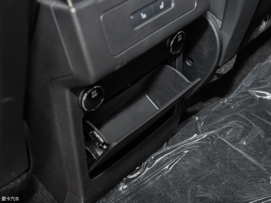 2017l(f)F(xin) 3.0 V6 HSE