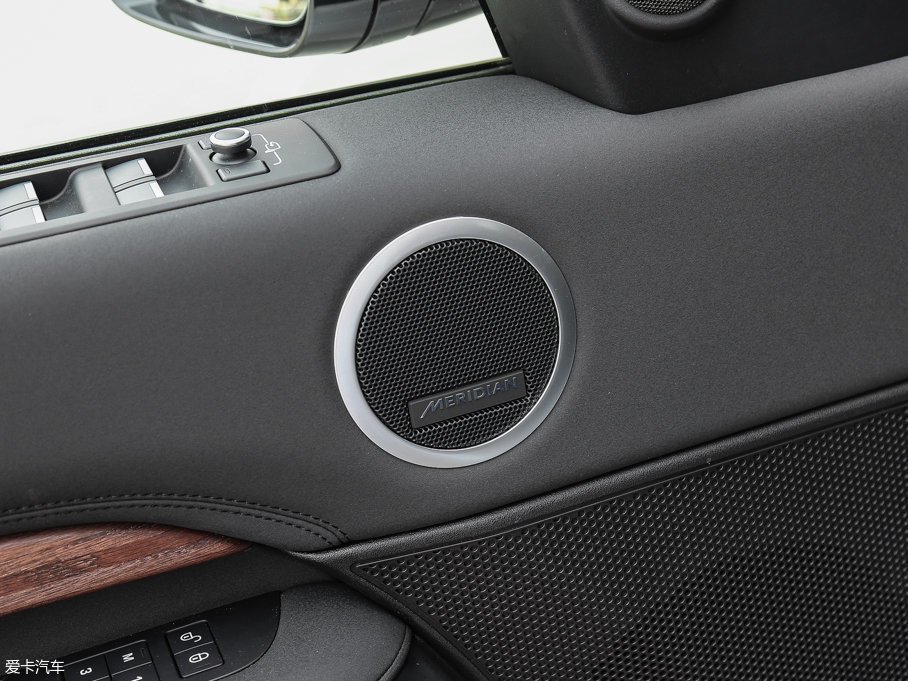 2017l(f)F(xin) 3.0 V6 HSE