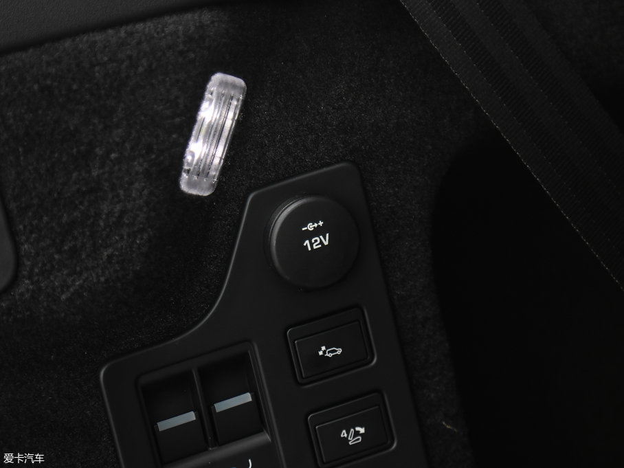 2017l(f)F(xin) 3.0 V6 HSE