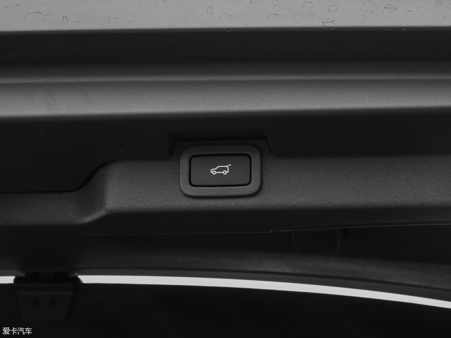 2017l(f)F(xin) 3.0 V6 HSE