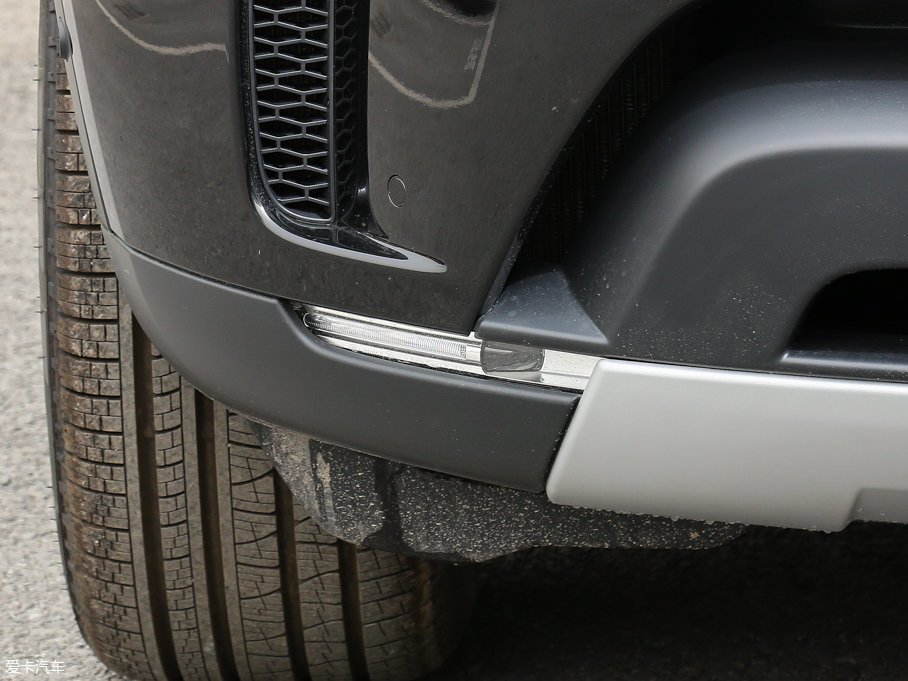 2017lF 3.0 V6 HSE LUXURY