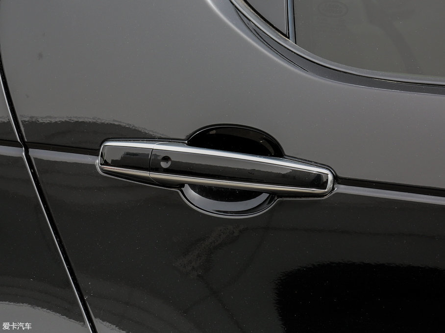 2017l(f)F(xin) 3.0 V6 HSE LUXURY