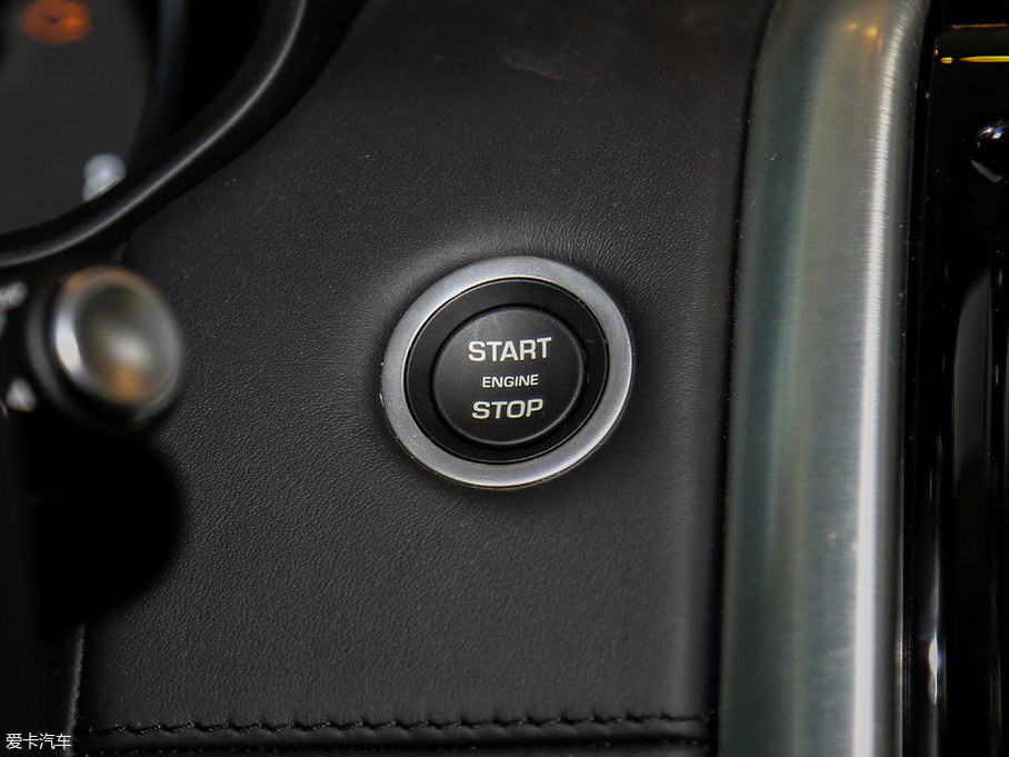 2017l(f)F(xin) 3.0 V6 HSE