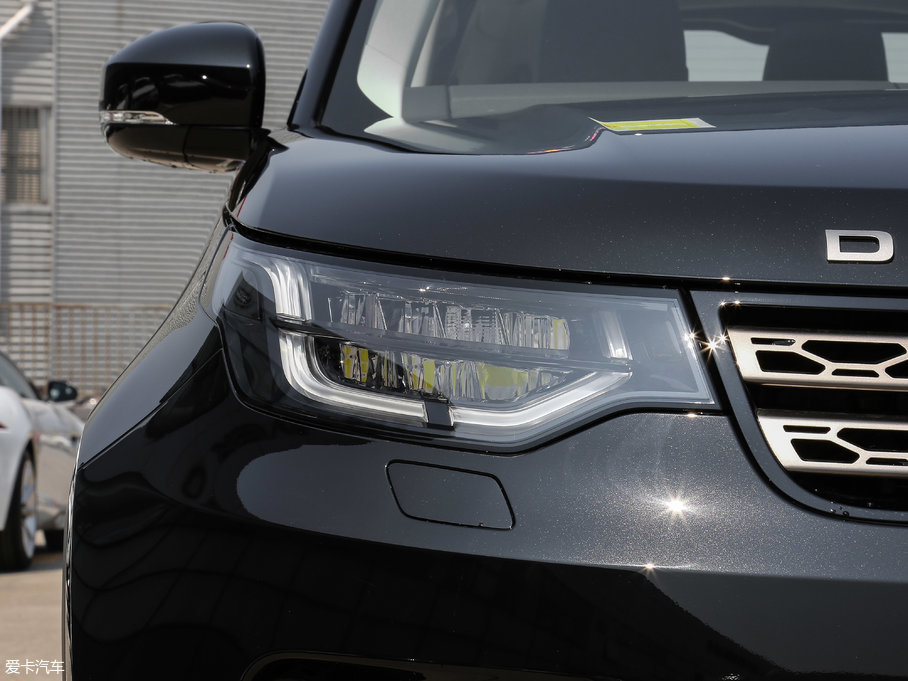 2017l(f)F(xin) 3.0 V6 SE