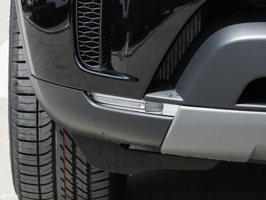 2017l(f)F(xin) 3.0 V6 SE