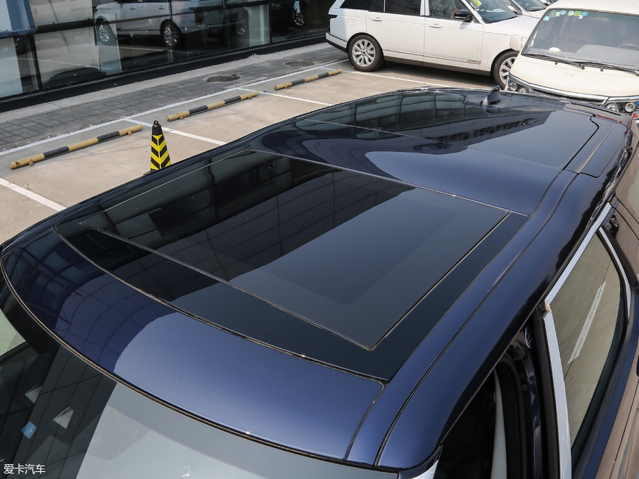 2017l(f)F(xin) 3.0 V6 HSE