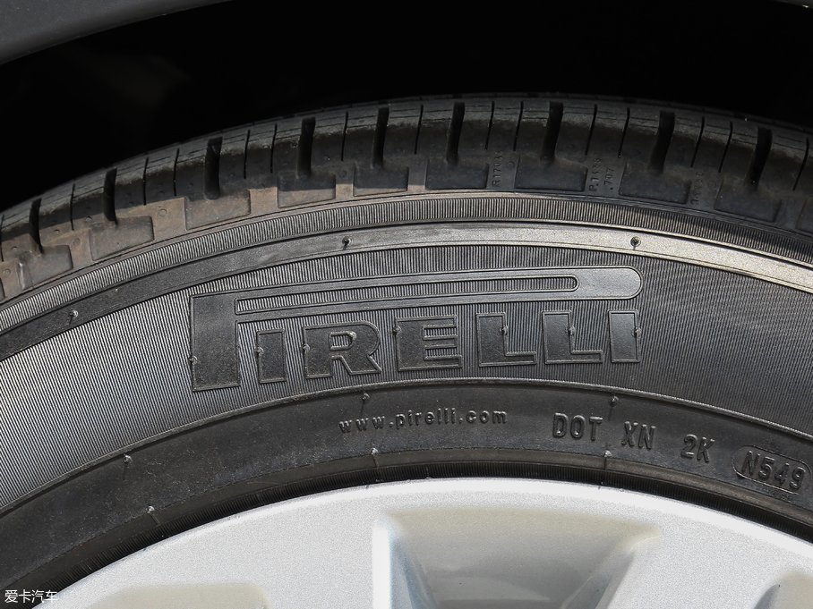 2017l(f)F(xin) 3.0 V6 HSE