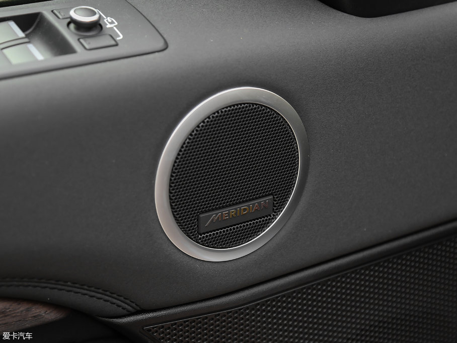 2017l(f)F(xin) 3.0 V6 HSE