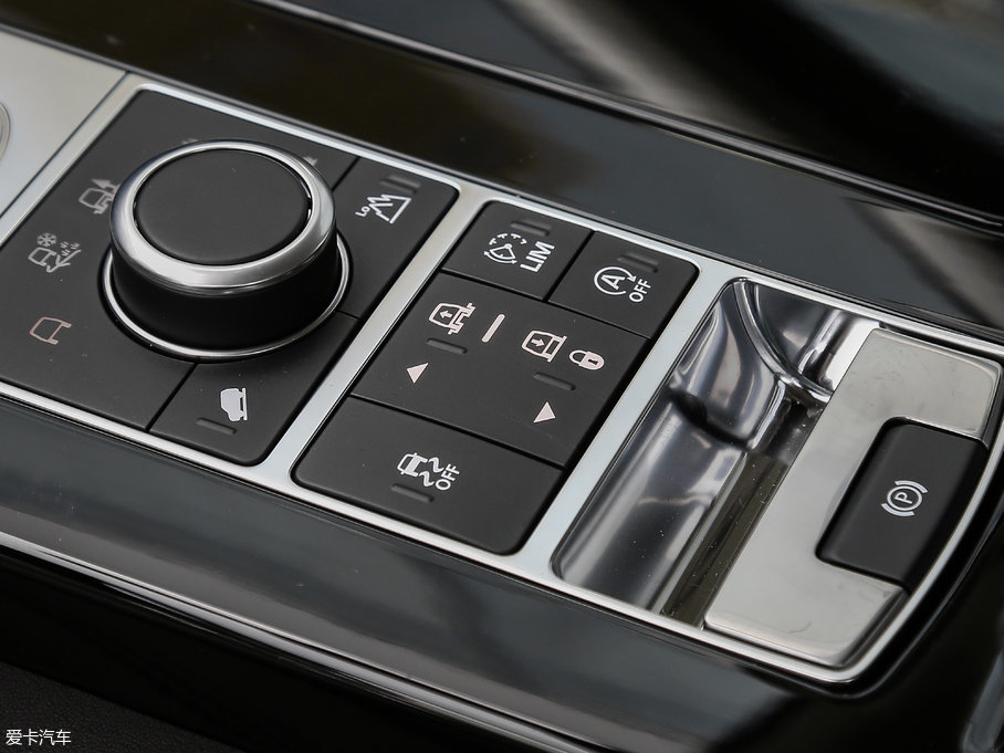 2017l(f)F(xin) 3.0 V6 HSE