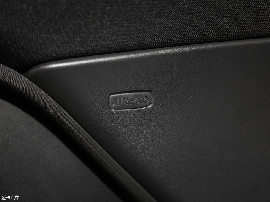 2017l(f)F(xin) 3.0 V6 S