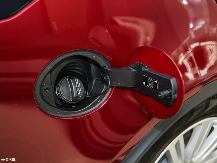 2017lF 3.0 V6 HSE LUXURY