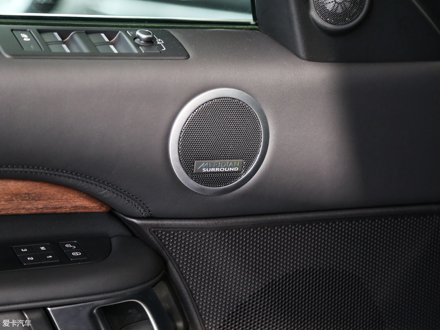 2017lF 3.0 V6 HSE LUXURY