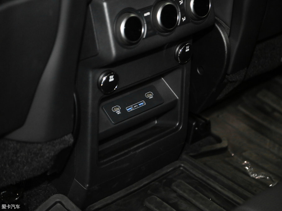 2017lF 3.0 V6 HSE LUXURY