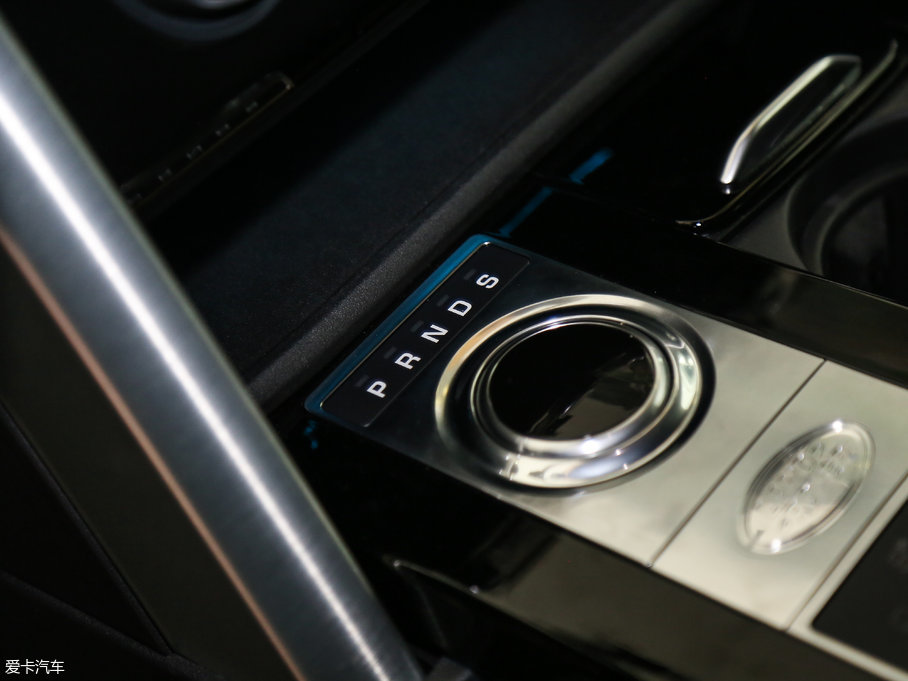 2017lF 3.0 V6 HSE LUXURY