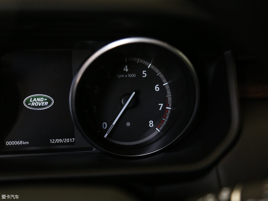 2017lF 3.0 V6 HSE LUXURY