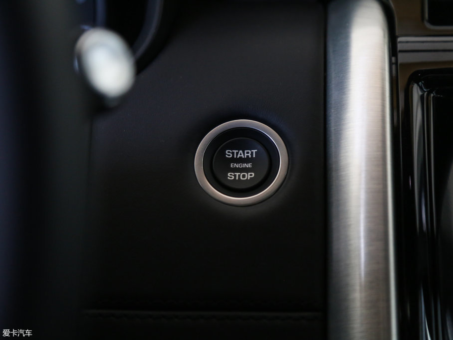 2017lF 3.0 V6 HSE LUXURY