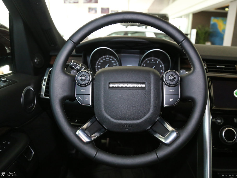 2017lF 3.0 V6 HSE LUXURY