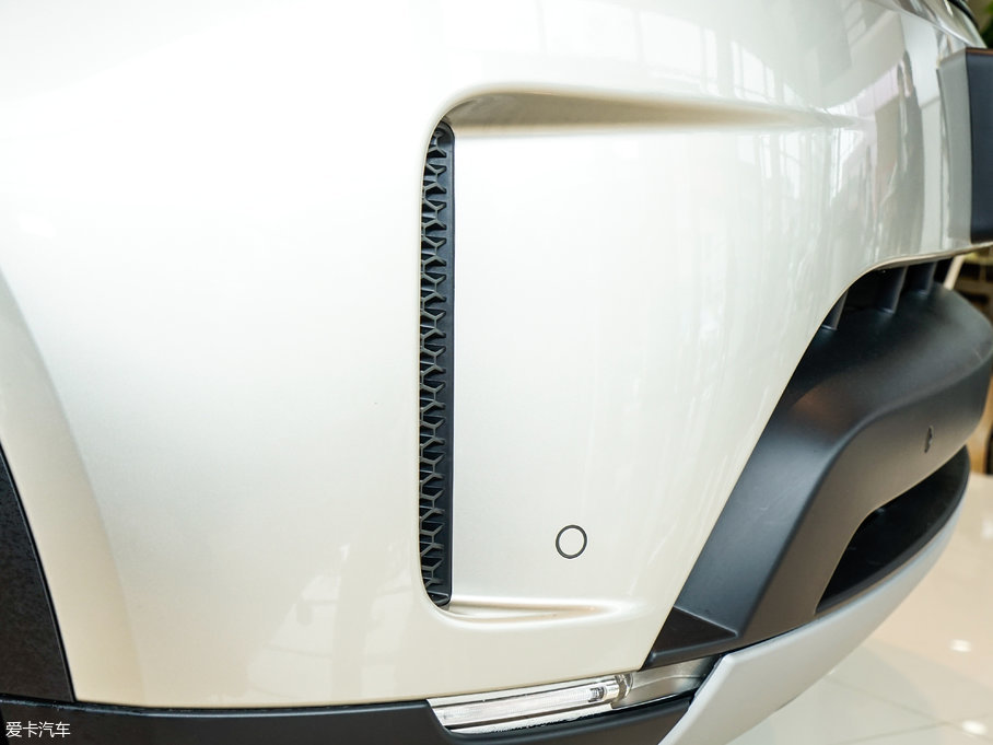 2017l(f)F(xin) 3.0 V6 HSE