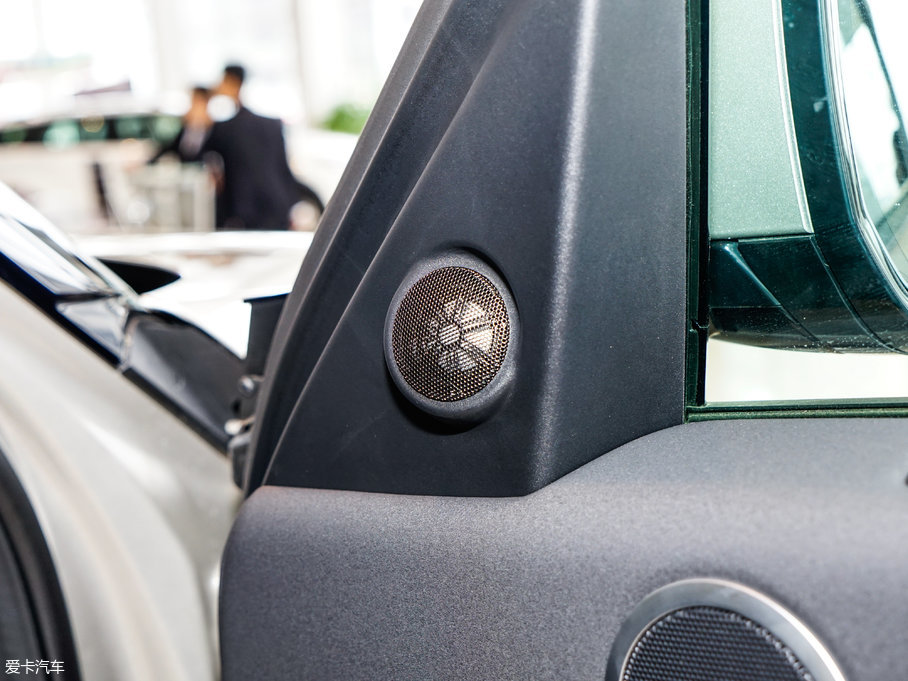 2017l(f)F(xin) 3.0 V6 HSE