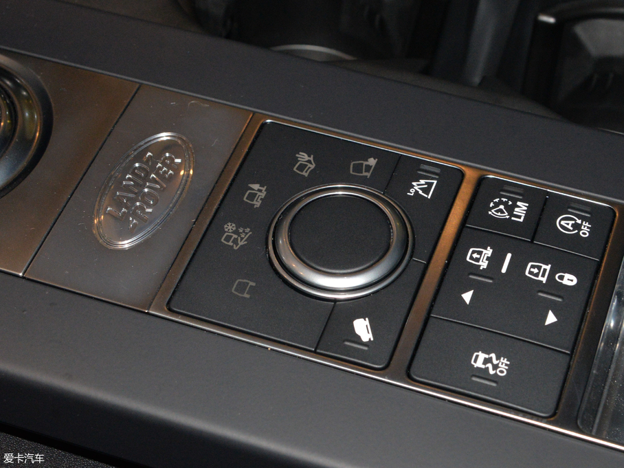 2017l(f)F(xin) 3.0 V6 SE