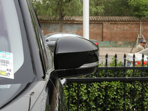 20173.0 V6 HSE LUXURY ҕR