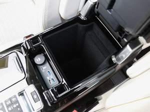 20173.0 V6 HSE LUXURY g