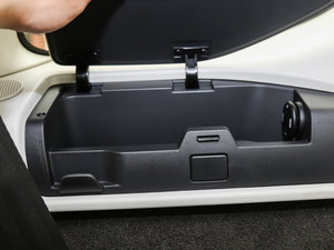 20173.0 V6 HSE LUXURY g