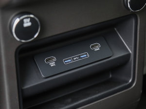 20173.0 V6 HSE LUXURY g