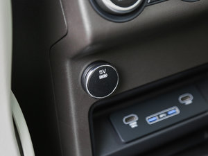 20173.0 V6 HSE LUXURY g