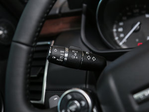 20173.0 V6 HSE п؅^