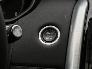 20173.0 V6 HSE п؅^