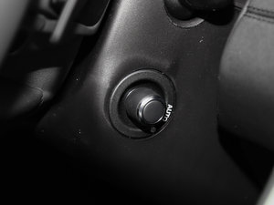 20173.0 V6 HSE п؅^