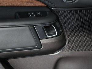 20173.0 V6 HSE LUXURY g