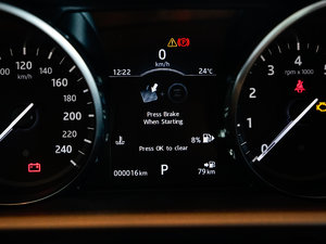 20173.0 V6 HSE п؅^