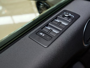 20173.0 V6 HSE п؅^