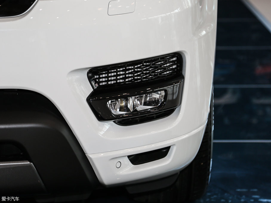 2017\ 3.0 V6 SC HSE DYNAMIC