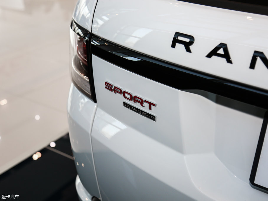 2017����\�� 3.0 V6 SC HSE DYNAMIC