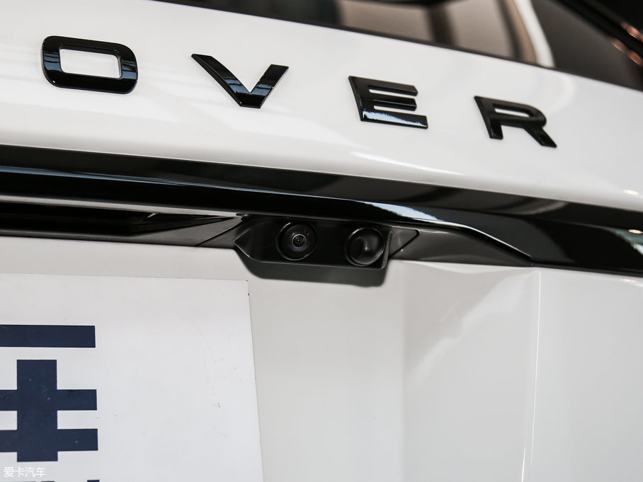 2017\ 3.0 V6 SC HSE DYNAMIC