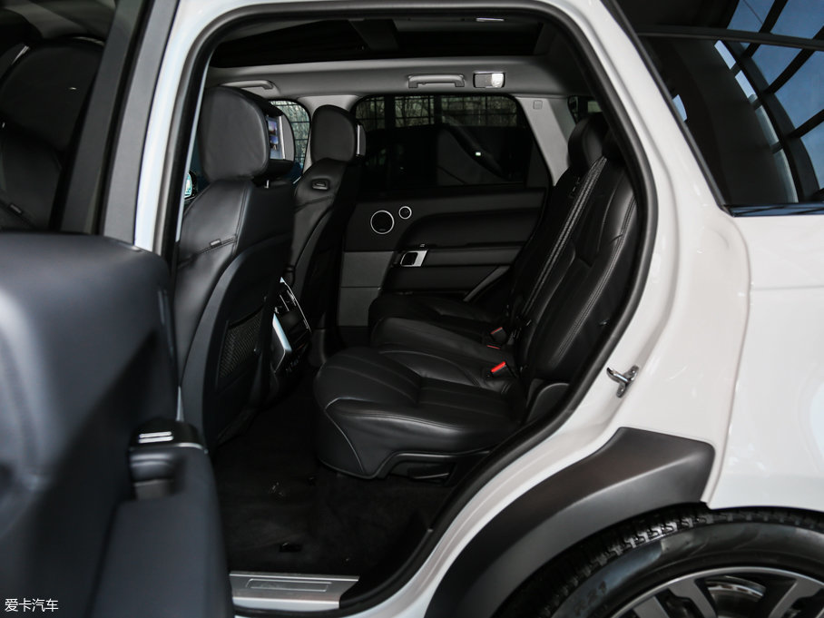 2017\ 3.0 V6 SC HSE DYNAMIC