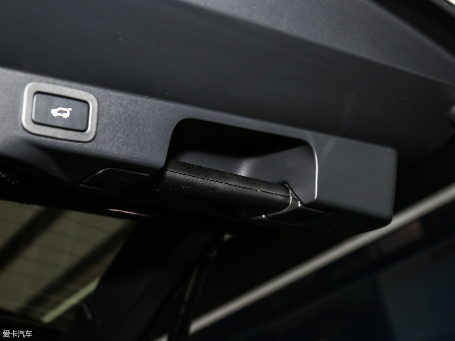 2017\ 3.0 V6 SC HSE DYNAMIC