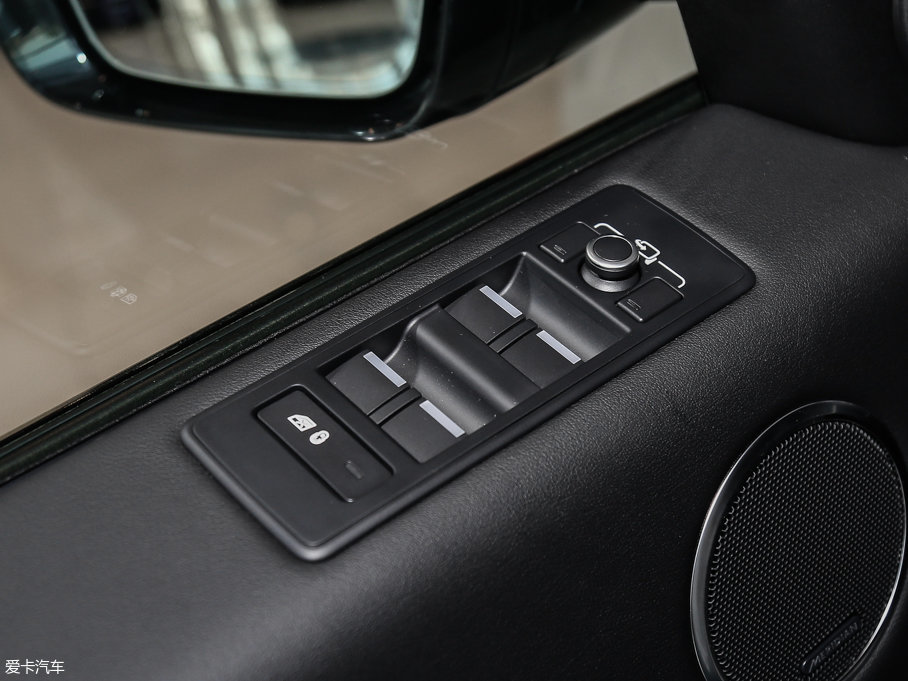 2017\ 3.0 V6 SC HSE DYNAMIC